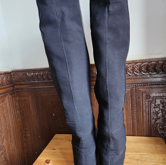 Stuart Weitzman 5050 OTK Black Leather Boots - 11M - Picture 5 of 11